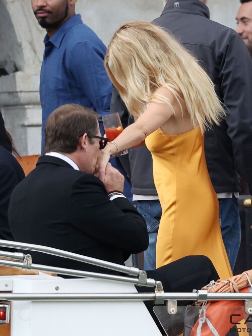 3806c3552f901d42b73699bef37d0332