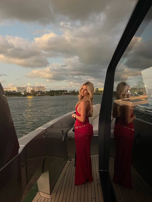 3f813244221b9eac1cb6f0defea2fe12