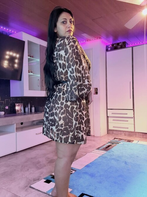 4252afbab02f79088444ff4fe91ac1a3