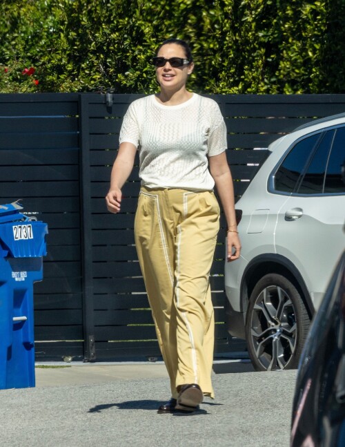 43b8e500709aef1632d6dfe201eef283