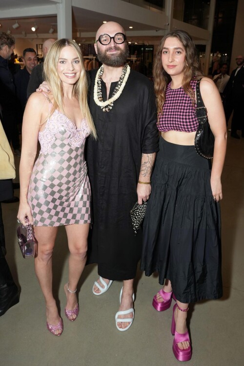 43cae2ba16331cae99fb7564ad272e94