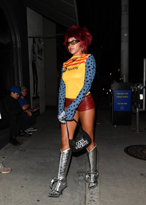 Tinashe spotted at Craig's RestaurantFeaturing: TinasheWhere: Los Angeles, California, United StatesWhen: 04 Jun 2024Credit: BauerGriffin/INSTARimages