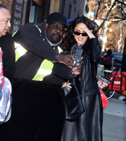 4bf9e6ee2c9d959d49583f00de07143a