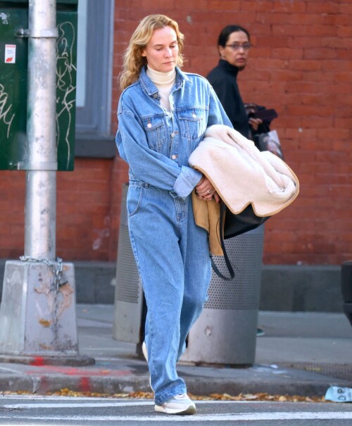 5193bb5d7d89dc1fa621d22566c8cf19