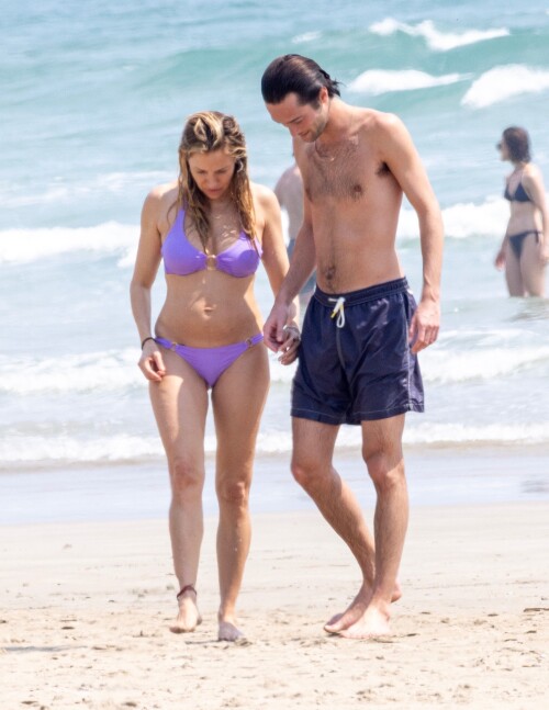 5a06609eadda927999dab2247c975a5b