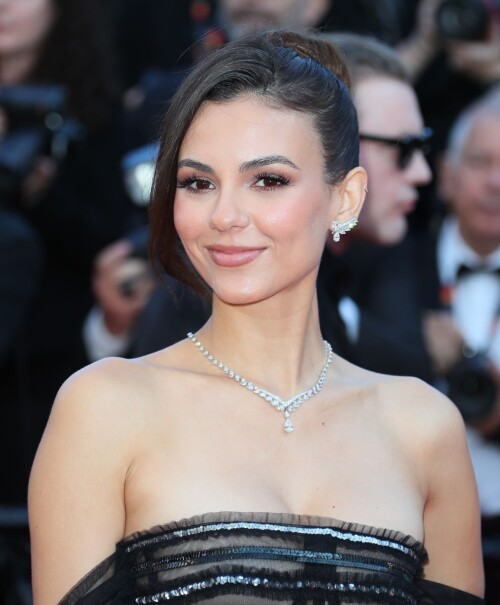 61f08003a105204beea3554f36c74cf3