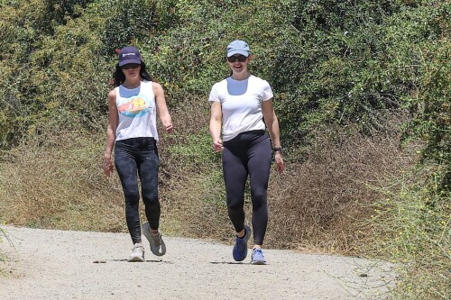 6525a56a5c66a1f87b160f7105700134