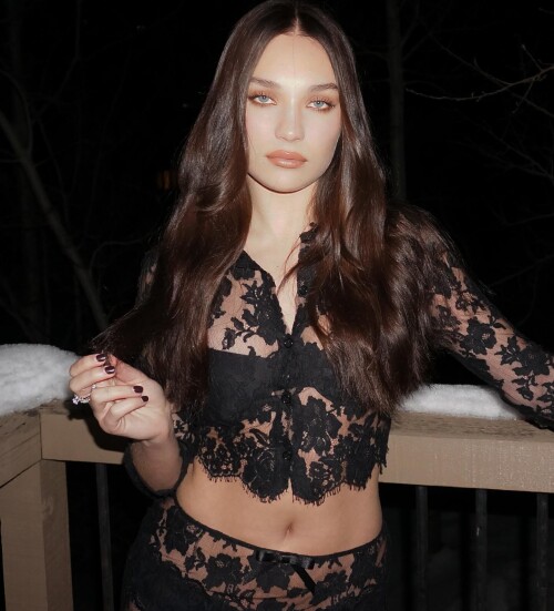 69a52e908a5cd19d4a17af5ff85d8efb