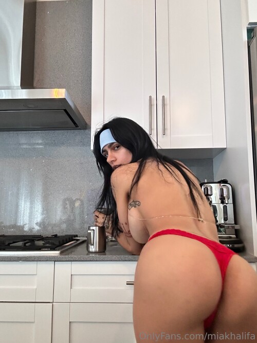 71e87ca39b38f7de9d06a1fd05ed250b