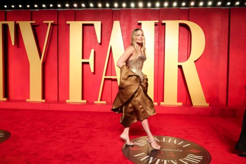 80b740253d4c83dd38234d3446489ff7