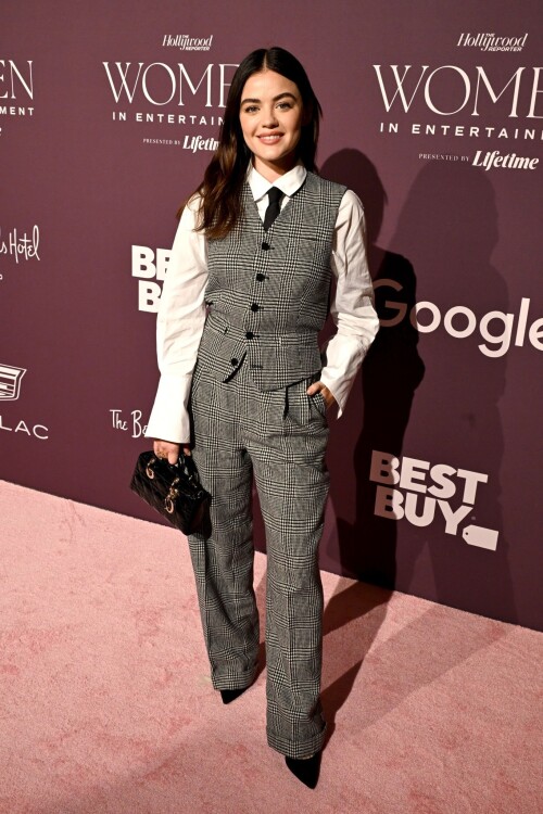 8dc339ed49944f48ece6a8ed28cdd8b2