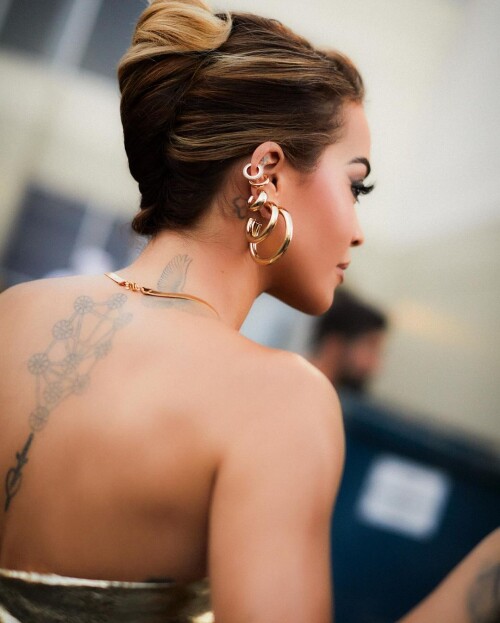 8ec173bbfba3def401130cdf5ed61bb7