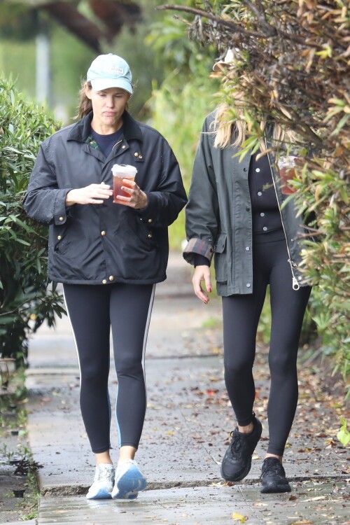 9780e2941e053eca3e66ea883d547e86