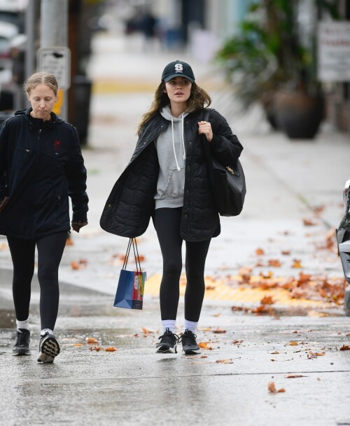 b27fa27cea0e67996c6831210d5c2cf4