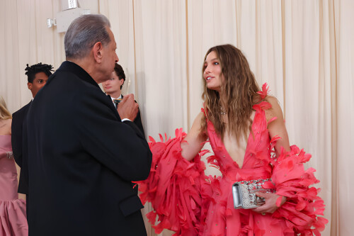 b64fc544a28ffa4d2c70a5b298573ce5