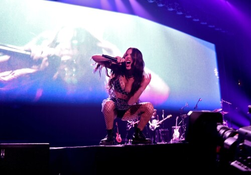 b99b5ef202976b76adc6cc9baaa04136