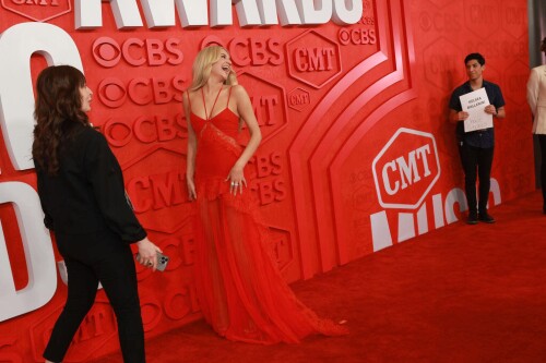 c4d69da649982a30867fc15693fd3de0