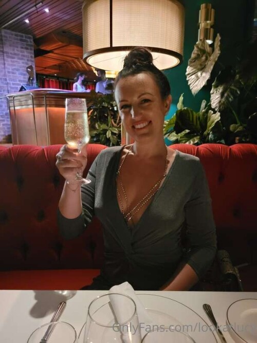 cef66a30f09d092464ebf44b79dbbef4