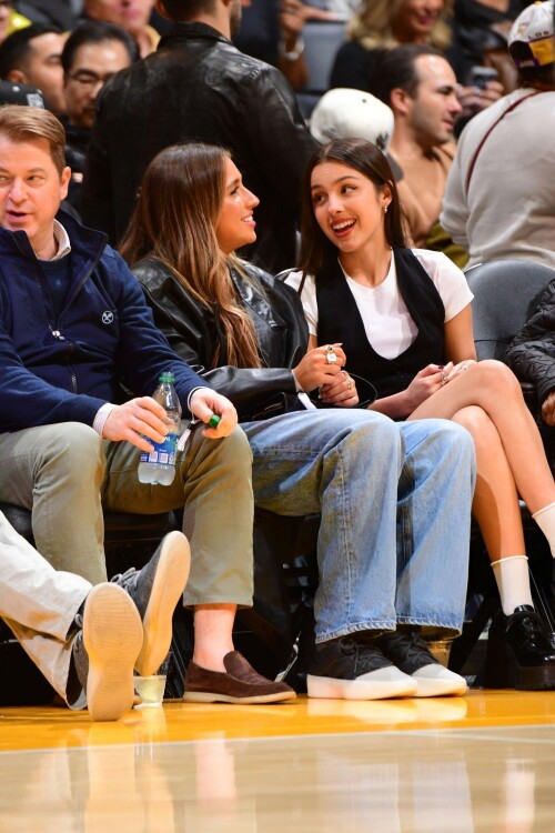 d02ac30fcfd94a4be8df70a9e032eec9