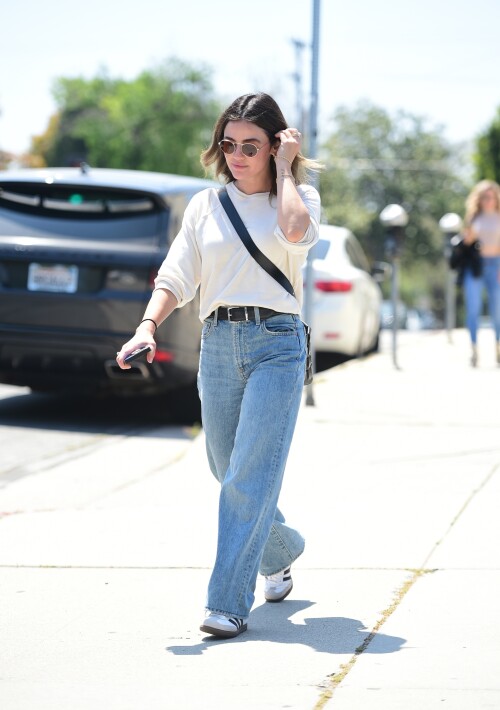 d0e0d97e8749a109cf47e3ade35679c7