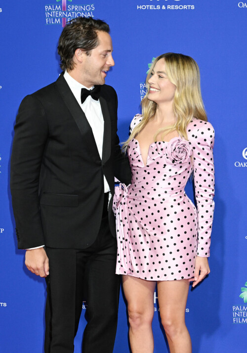 d9d7f3099e89600e816fca12a2ee5956