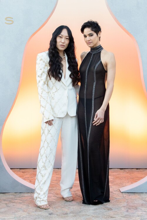 df696bcb4d68ea2d2f3c45d910ff9eb1