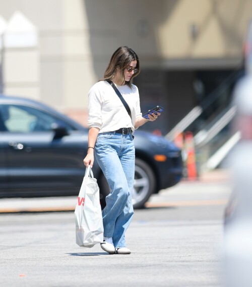 e8bcfdaed16979c3805657486c5e481b