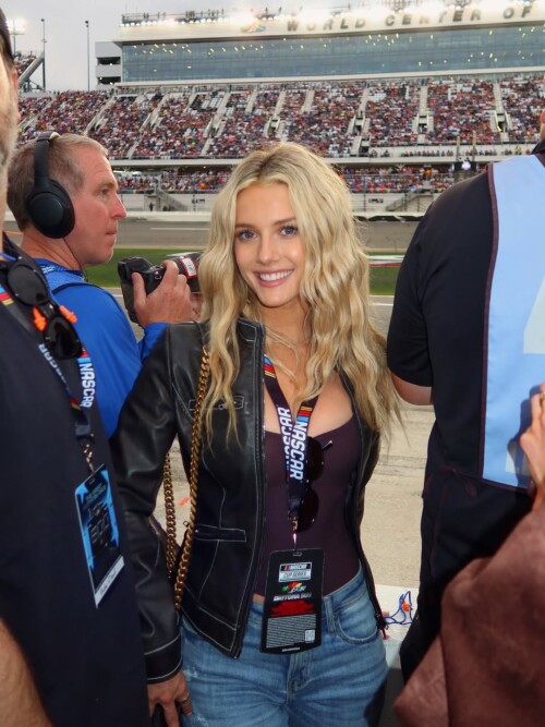 f0ddd97995e5cb9dd2456583be174ae3