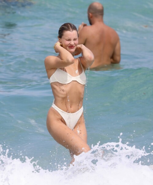 f2fc15905acfefb6a21705b8ea374e70