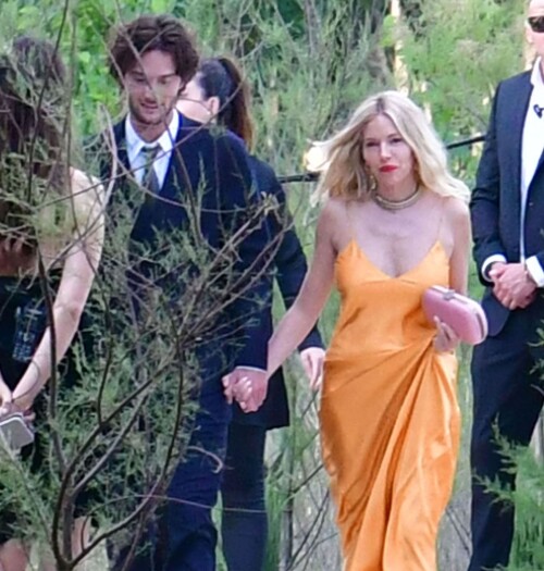 f875ec18a8fdc346ed55f28c8b9d7a69