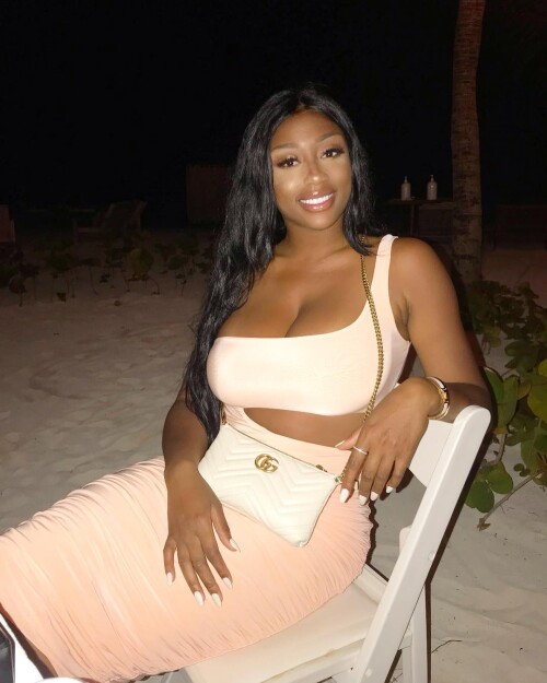 00a0bff5128b97a642491422dbe31513