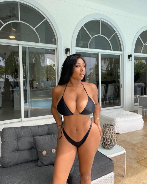 01de165628fa286a714f4b5f251797e0