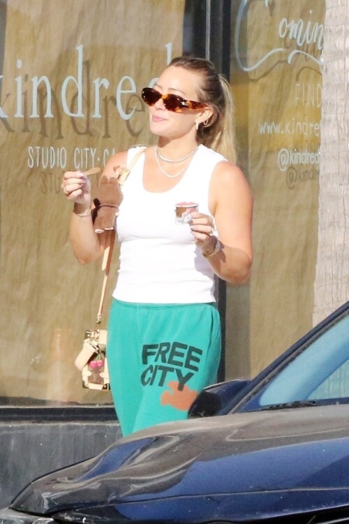 027e8efbbbab7392d725e7d82debd22c