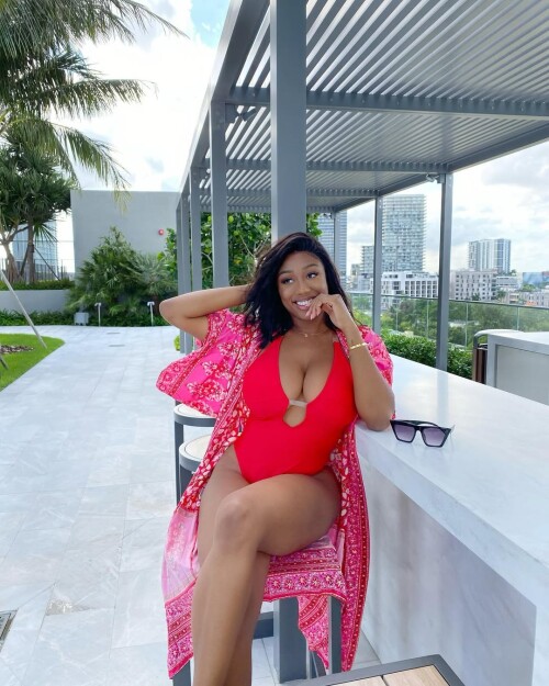 03ba3eaf9103b256b63b7a47601e22bc