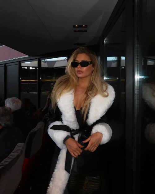 048da813c5403331e6b8360aef60d80e