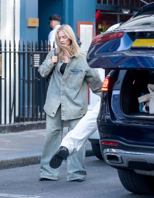 08937b279af2394f70384b3957deb643