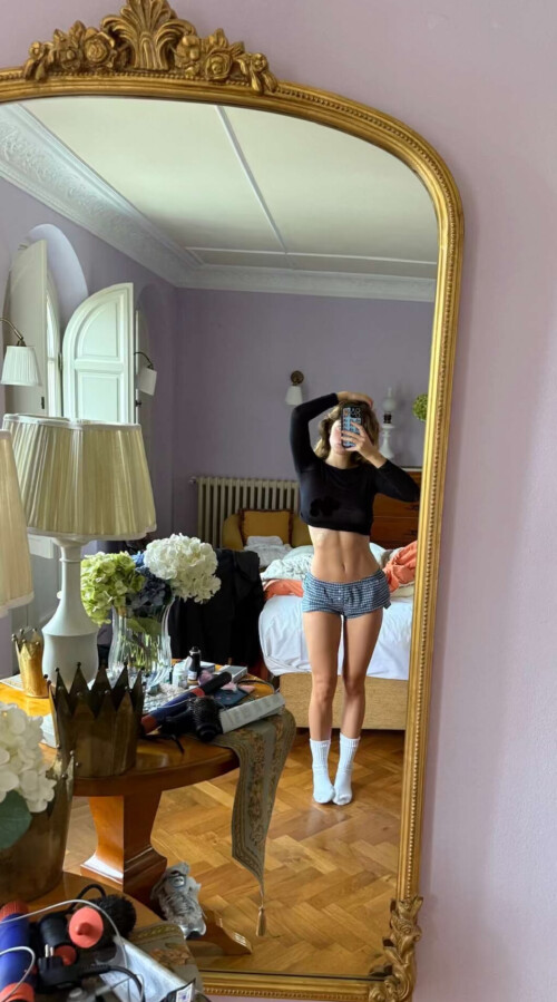 09d1e12a05fde0d8998bc797121ca980