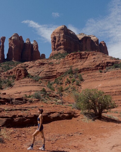 0cb9b5864322f6e2d3ebdf381c227d13