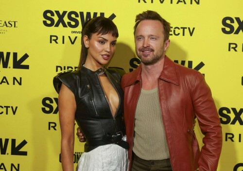 0dfb348eae929ba0857acdd3c8f4ccd1