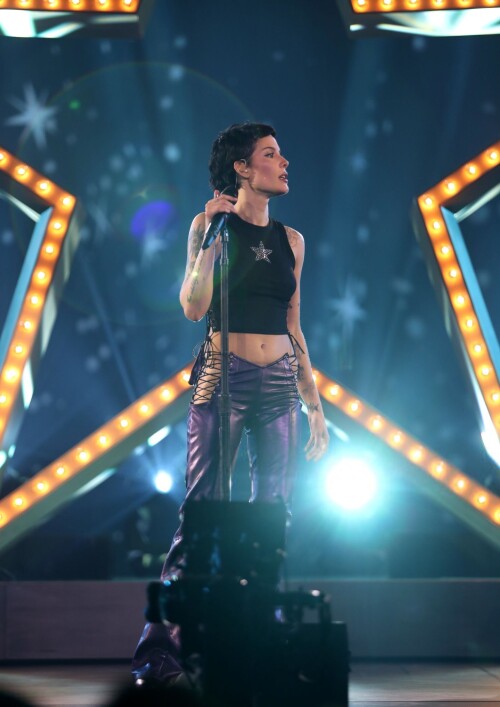 1210f2339f632046bfa723cd12b9eb54