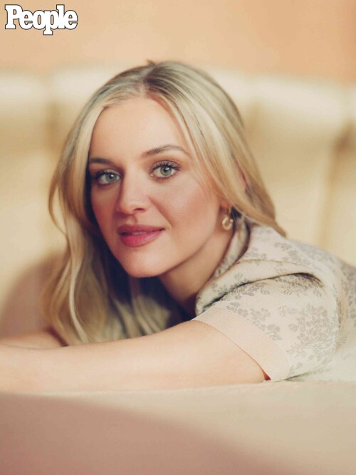 17b0dbe7d6c9e4329739a6b35fb2353e