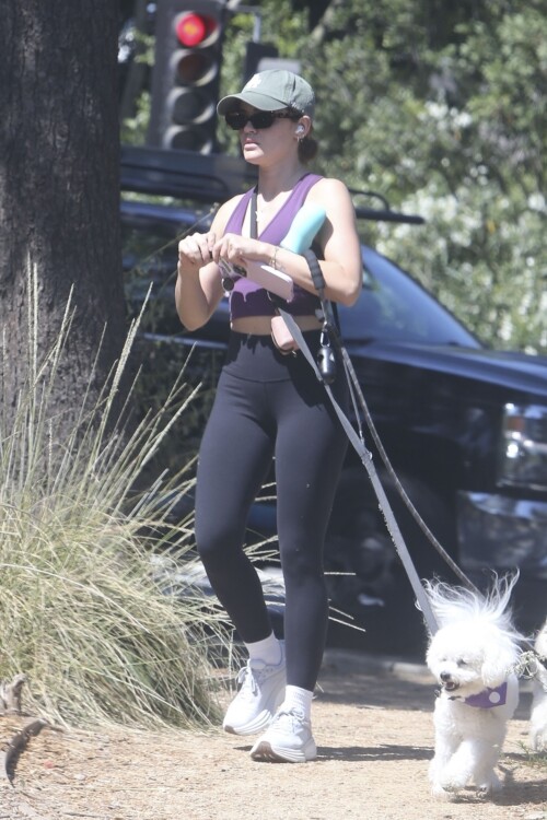 193ba56626e3a23e327d819442a7ffe4