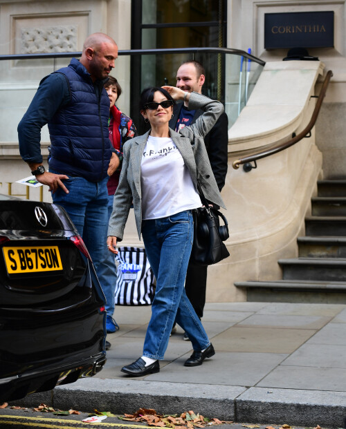 1f4e20d383bc2d3f8434ad01190f68d8