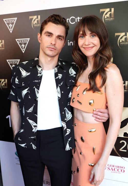 2491646efe364450b143b33deeb1467b