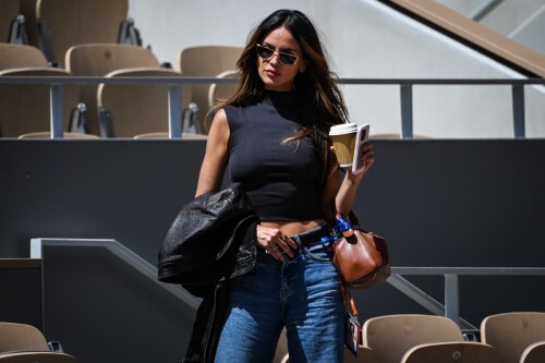 255afa0cccd04f617cccd9416fd71118