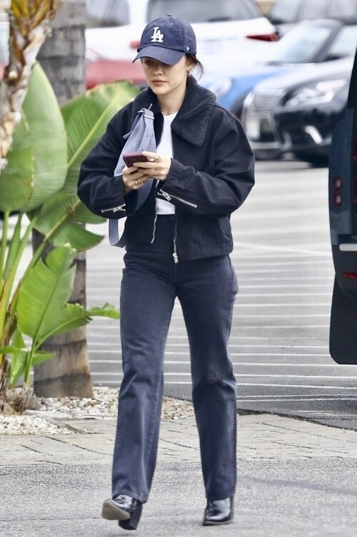 26545284fad1b1e8f6c95fbafd21d4ff