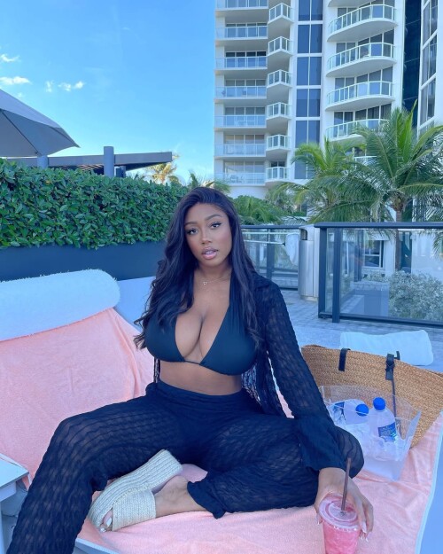 2ceed8dfc82c84896bcd328e73761786