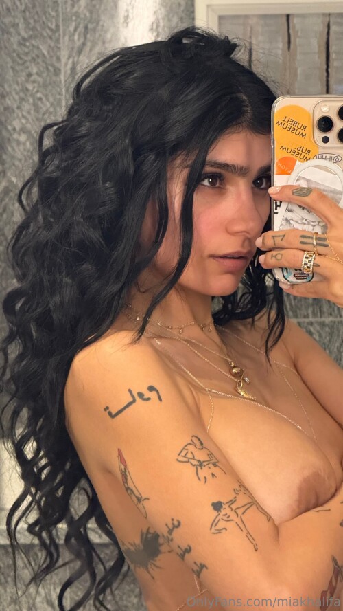 2e1a9c35c69c734dba4851694a2f411f