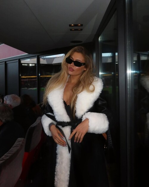 30061b2fc6096d2e67ab72f66d8812d4