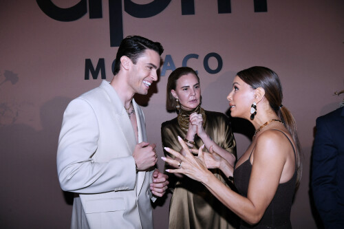 Baptiste Giabiconi, Eva Longoria, Kika Prette (Pdg APM Monaco) - Soire "APM Monaco"  l'htel JW Marriott lors du 78me Festival International du Film de Cannes le 20 mai 2025.  RAchid Bellak/Bestimage "APM Monaco" evening at the JW Marriott Hotel during the 78th Cannes International Film Festival on May 20, 2025.